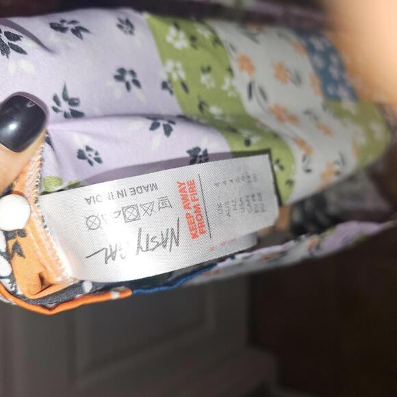 Patchwork Pattern Midi Dress with Puff Sleeves - Picture 6 of 9